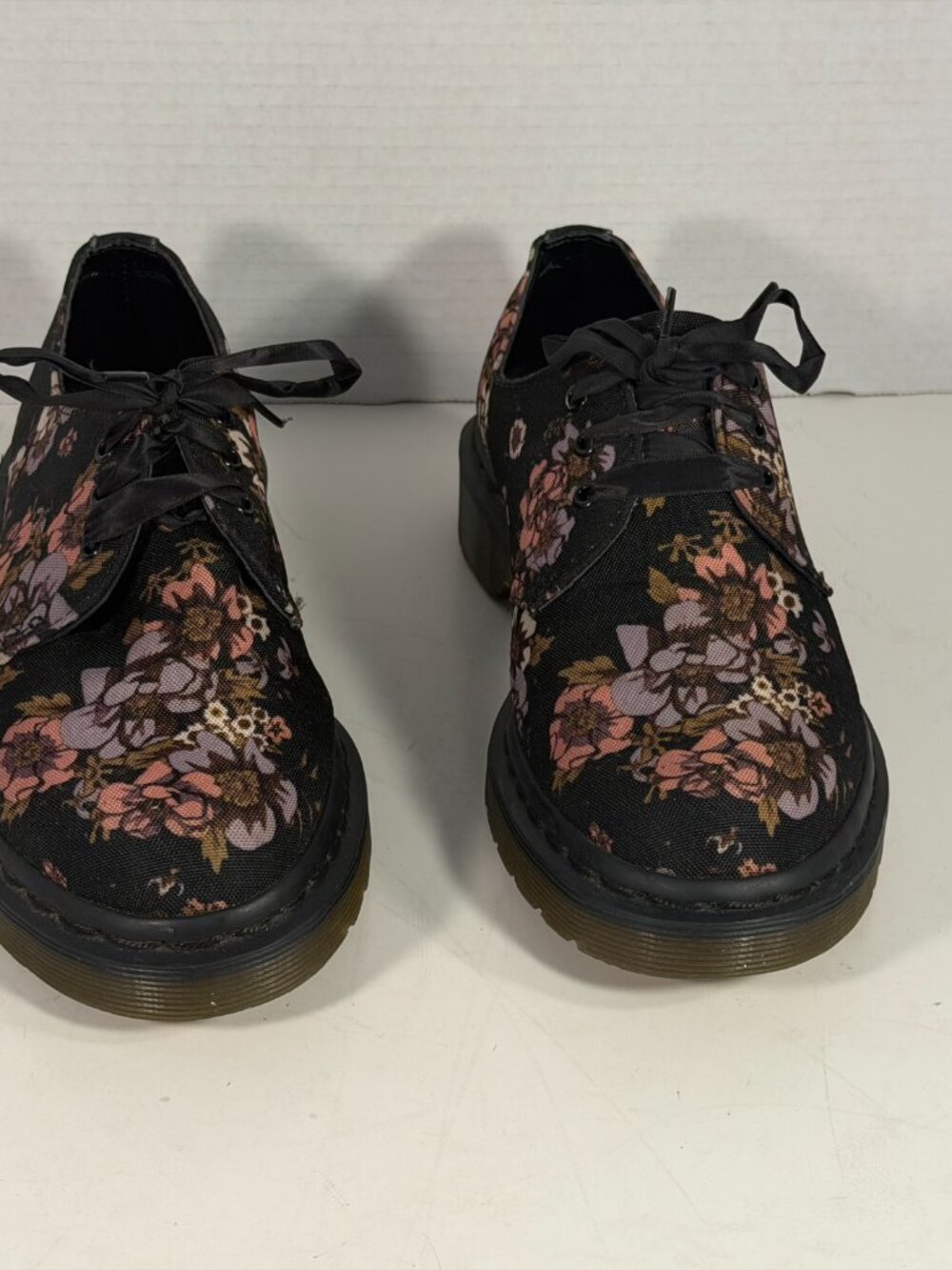 Dr. Martens L-size 6 Canvas Flower
